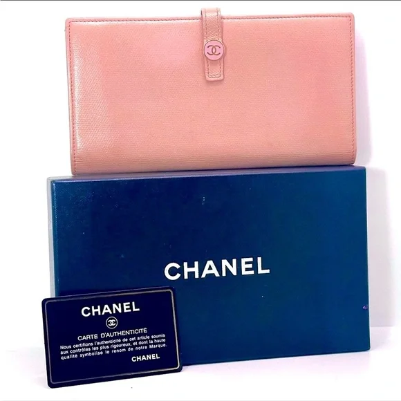 🩷 Chanel Wallet Pink Coco Button Snap Long Bifold w/ Authenticity Card and Box - Picture 1 of 10